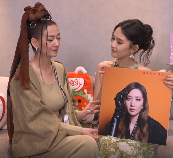 围赛幻想帮唱嘉宾是王嘉尔或刘宪华麻将胡了者来女人菜瘾大参加歌手突